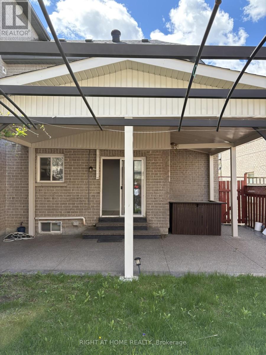 48 GRAND VALLEY BOULEVARD - 13