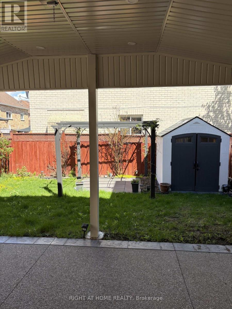 48 GRAND VALLEY BOULEVARD - 12