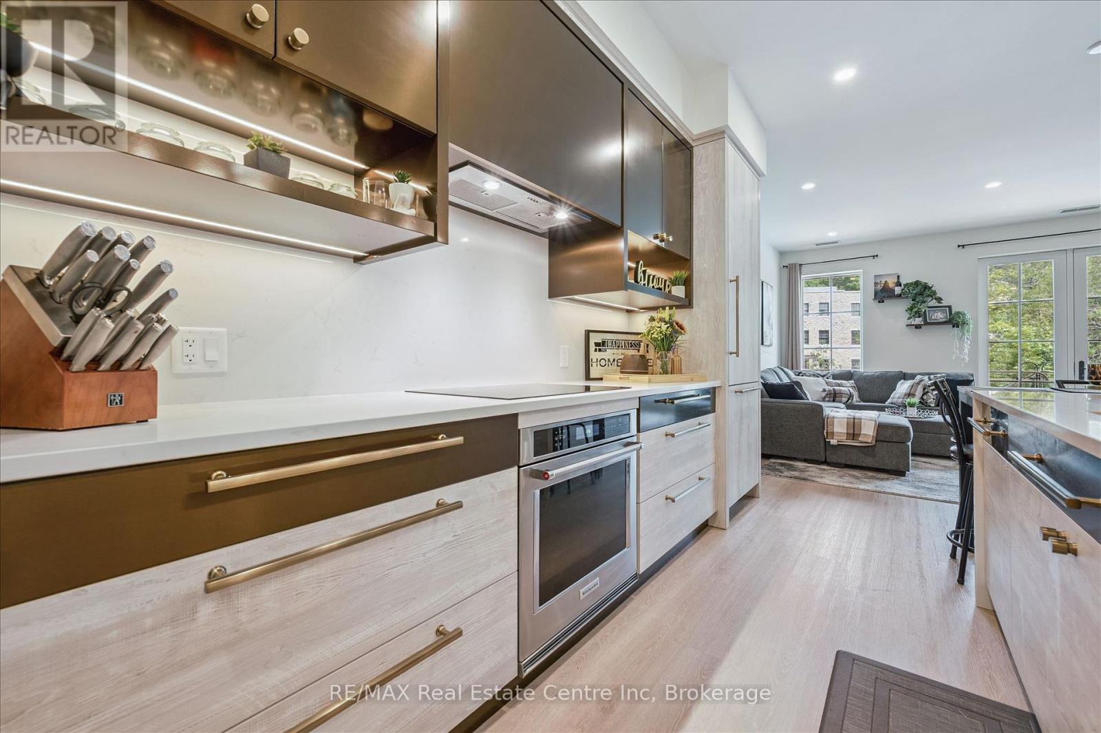 #29 6523 WELLINGTON ROAD 7 - 14