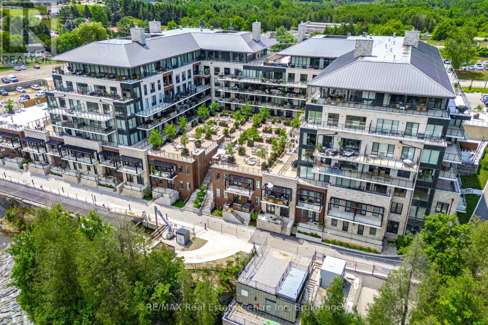 #29 6523 WELLINGTON ROAD 7 - 37