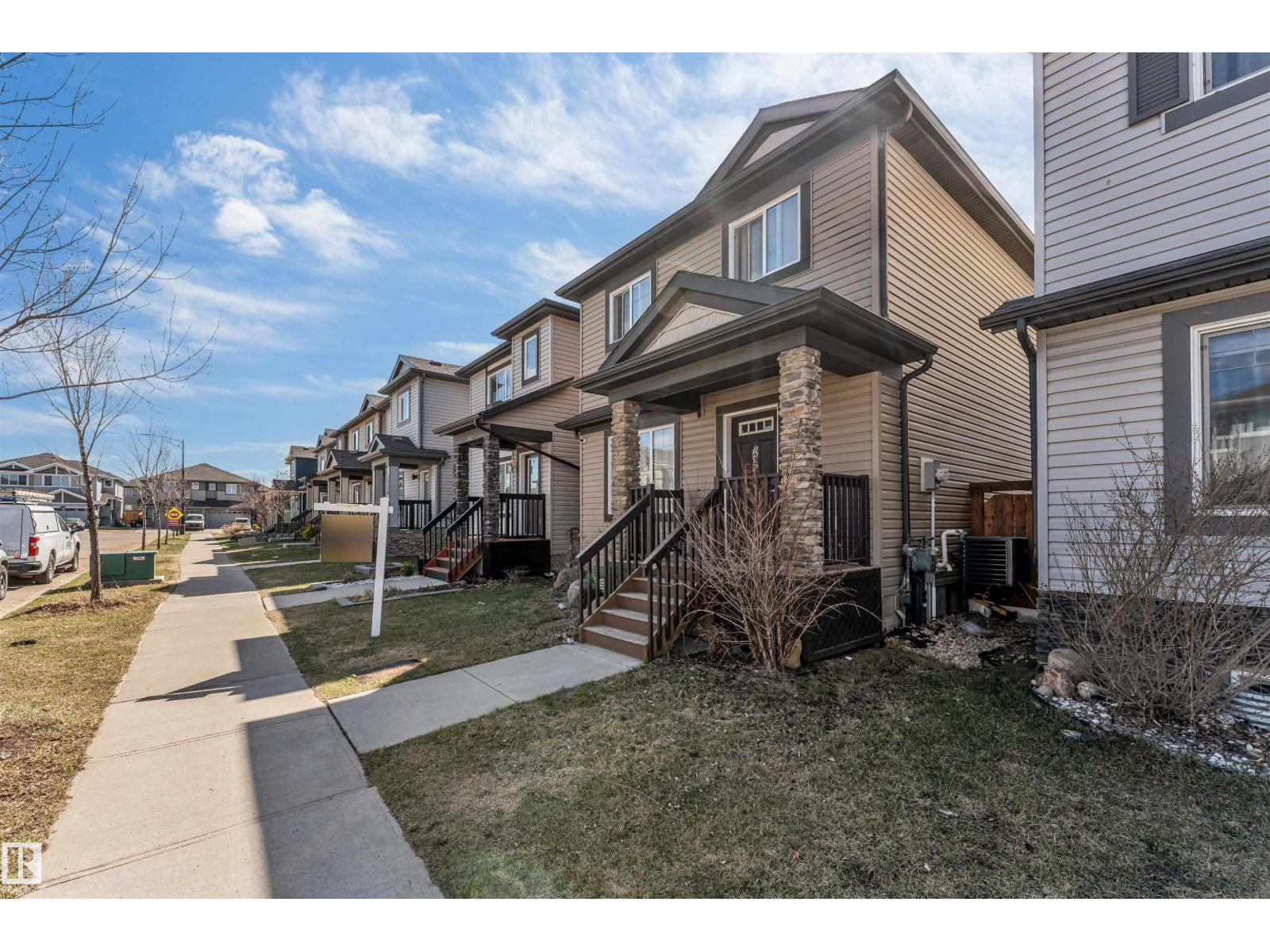 1536 21 ST NW, Edmonton