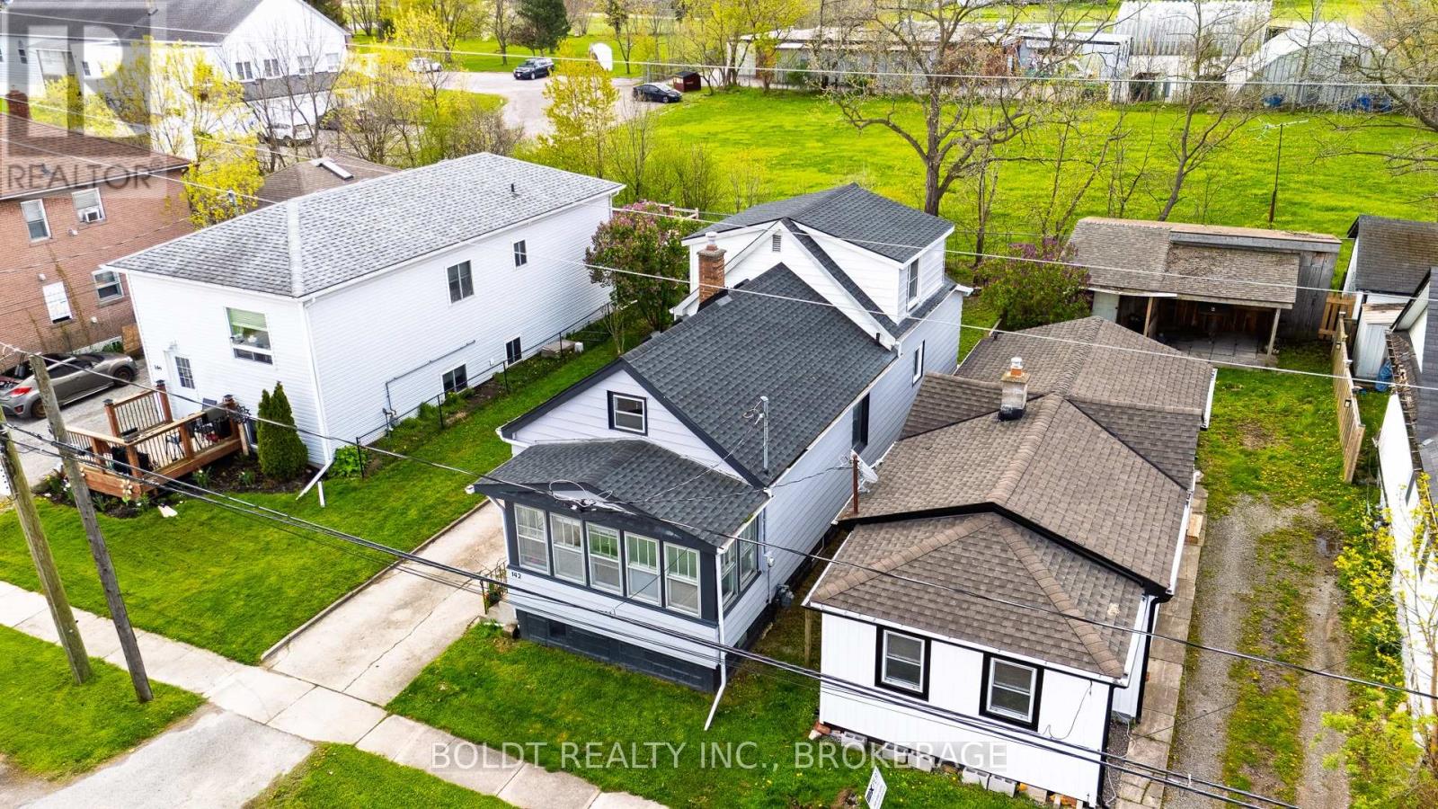 142 CLARA STREET - 22