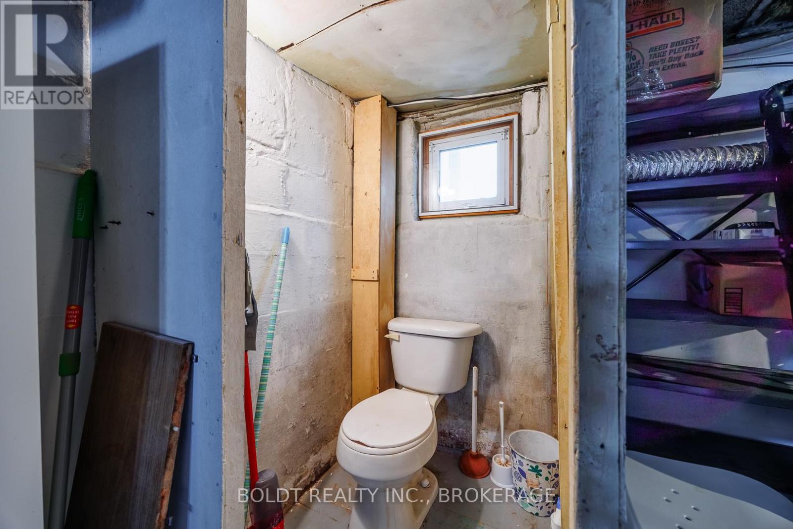 142 CLARA STREET - 26