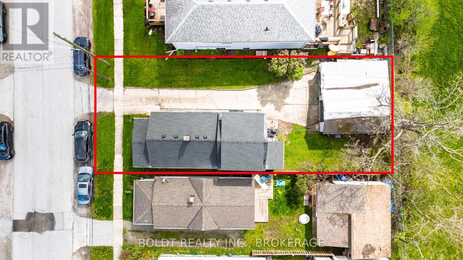 142 CLARA STREET - 23