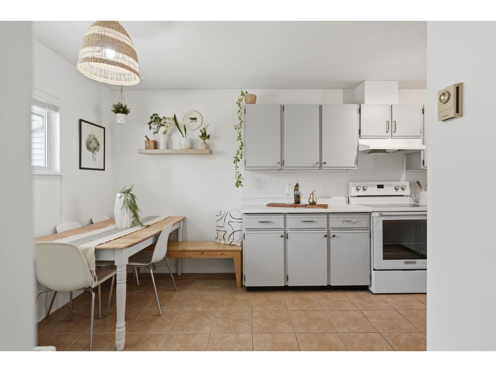 2 Bed, 2 Bath Apartment for Sale in Surrey – 22 10070 137A STREET, Surrey – MLS# R3122241 - Image 11