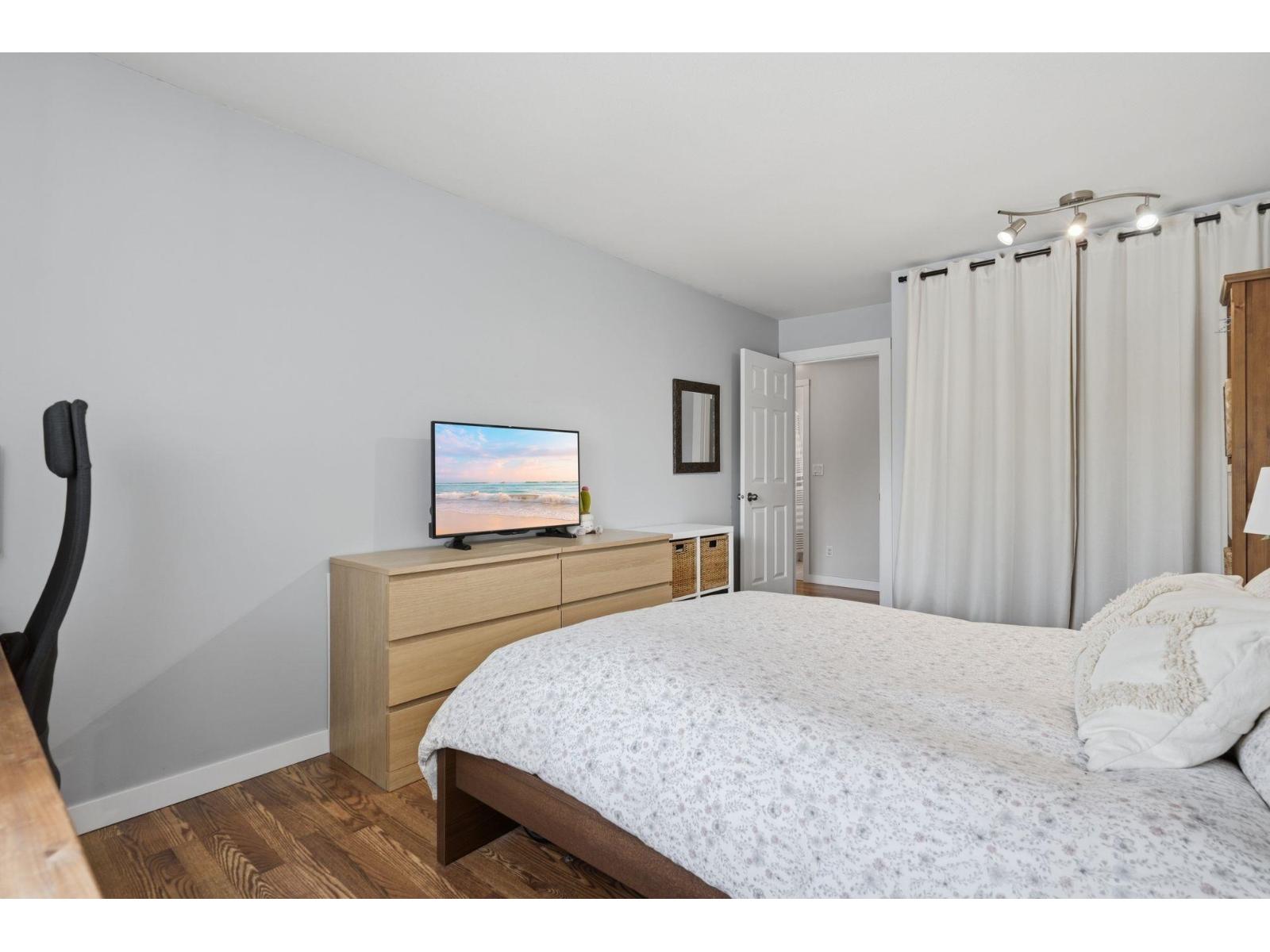 2 Bed, 2 Bath Apartment for Sale in Surrey – 22 10070 137A STREET, Surrey – MLS# R3122241 - Image 29