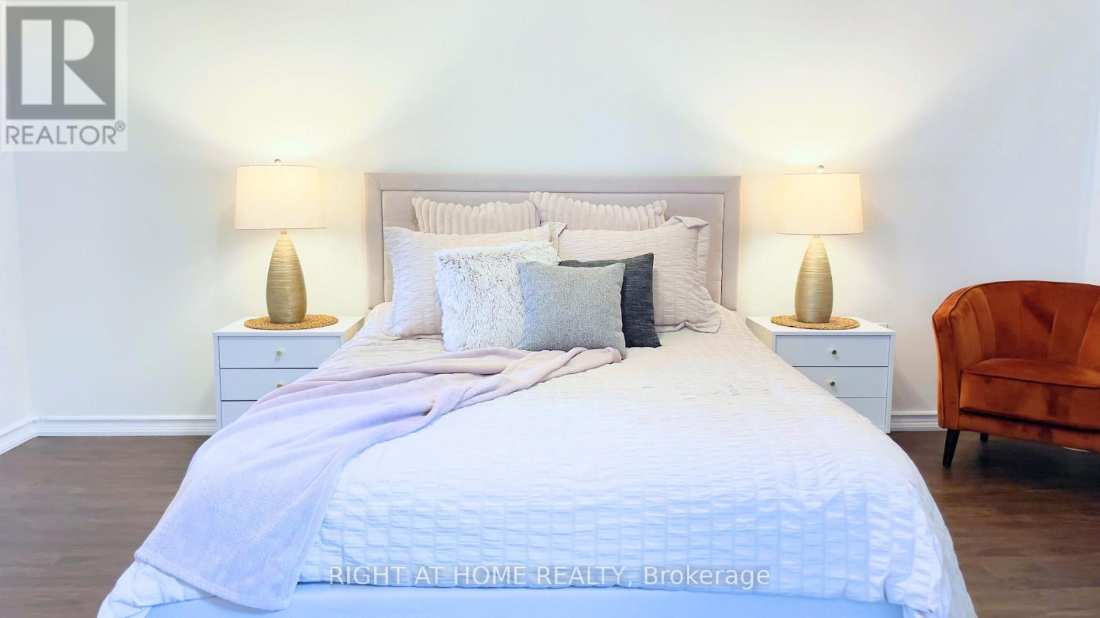 2372 CHEVRON PRINCE PATH - 26
