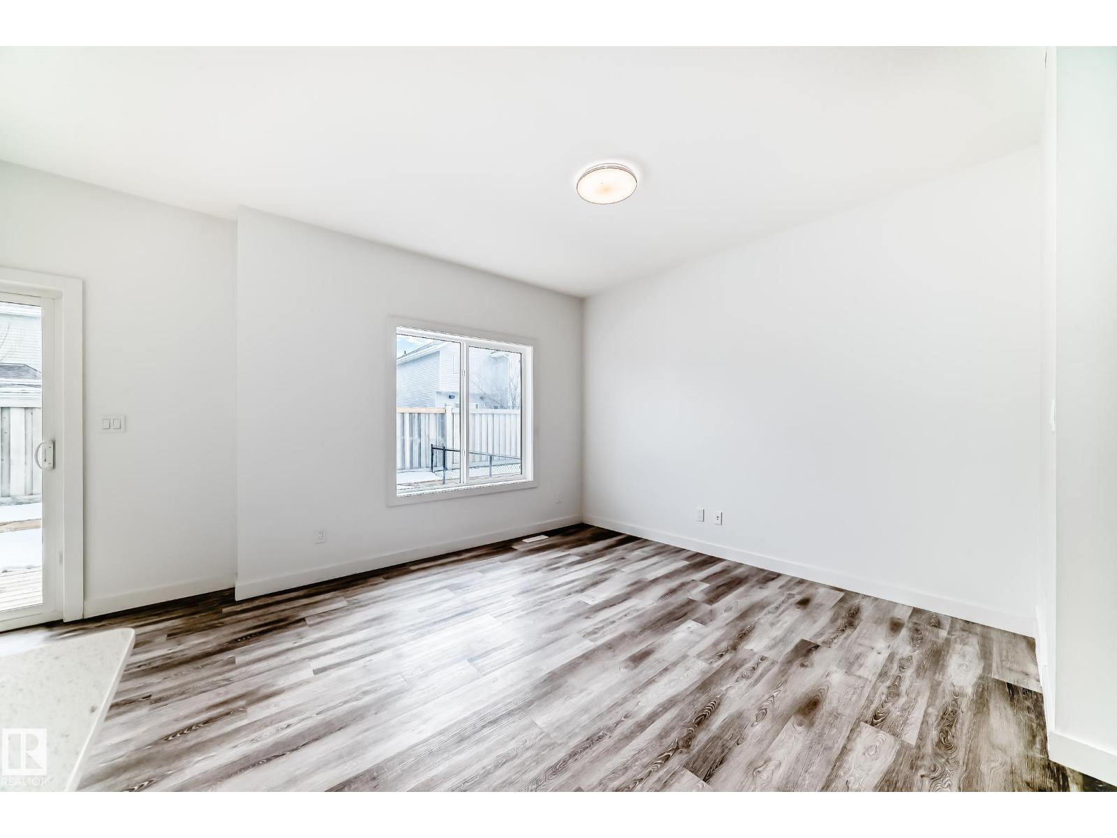 #48 5122 213A ST NW - 15