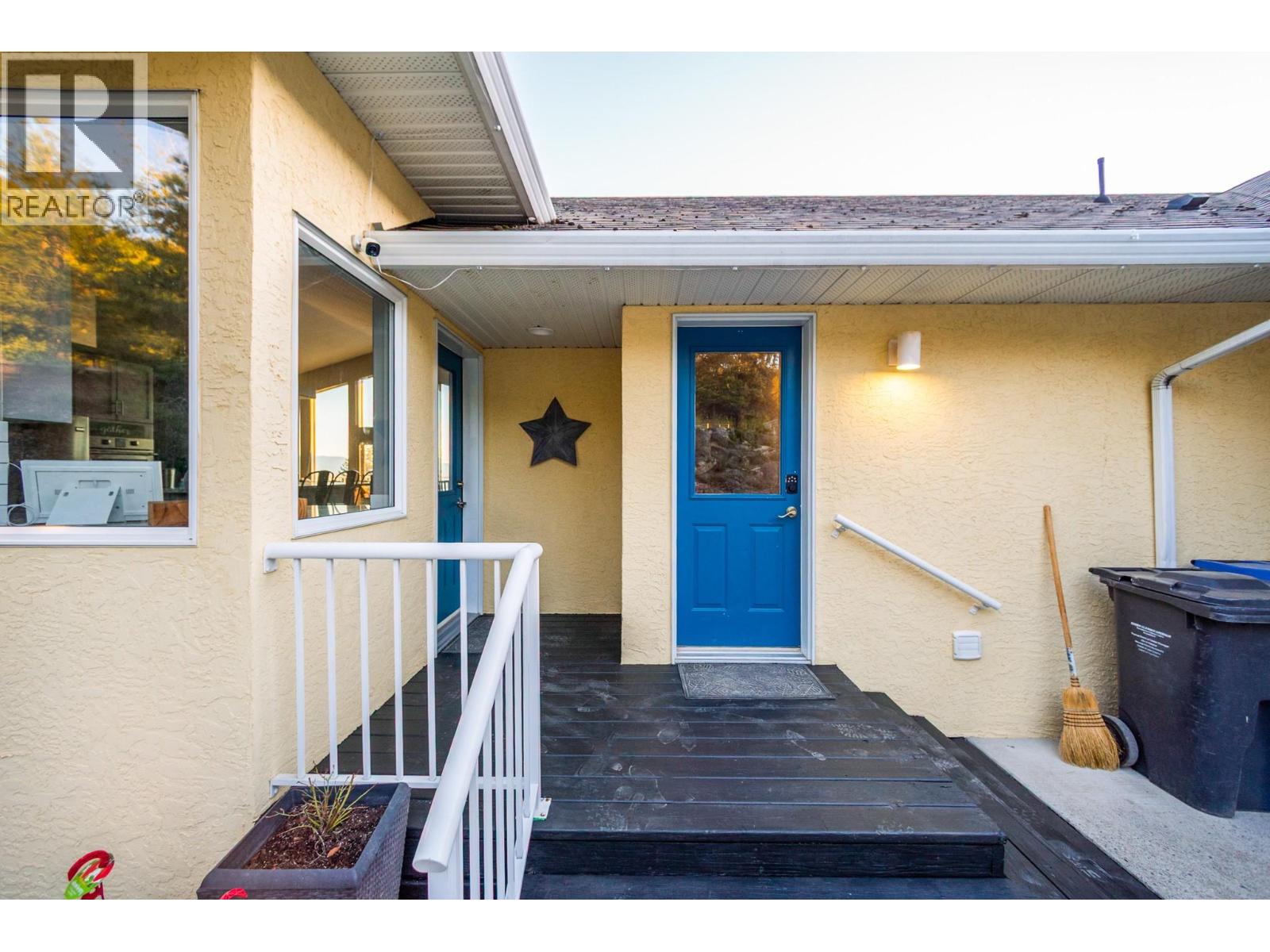 6720 Langley Court - 4