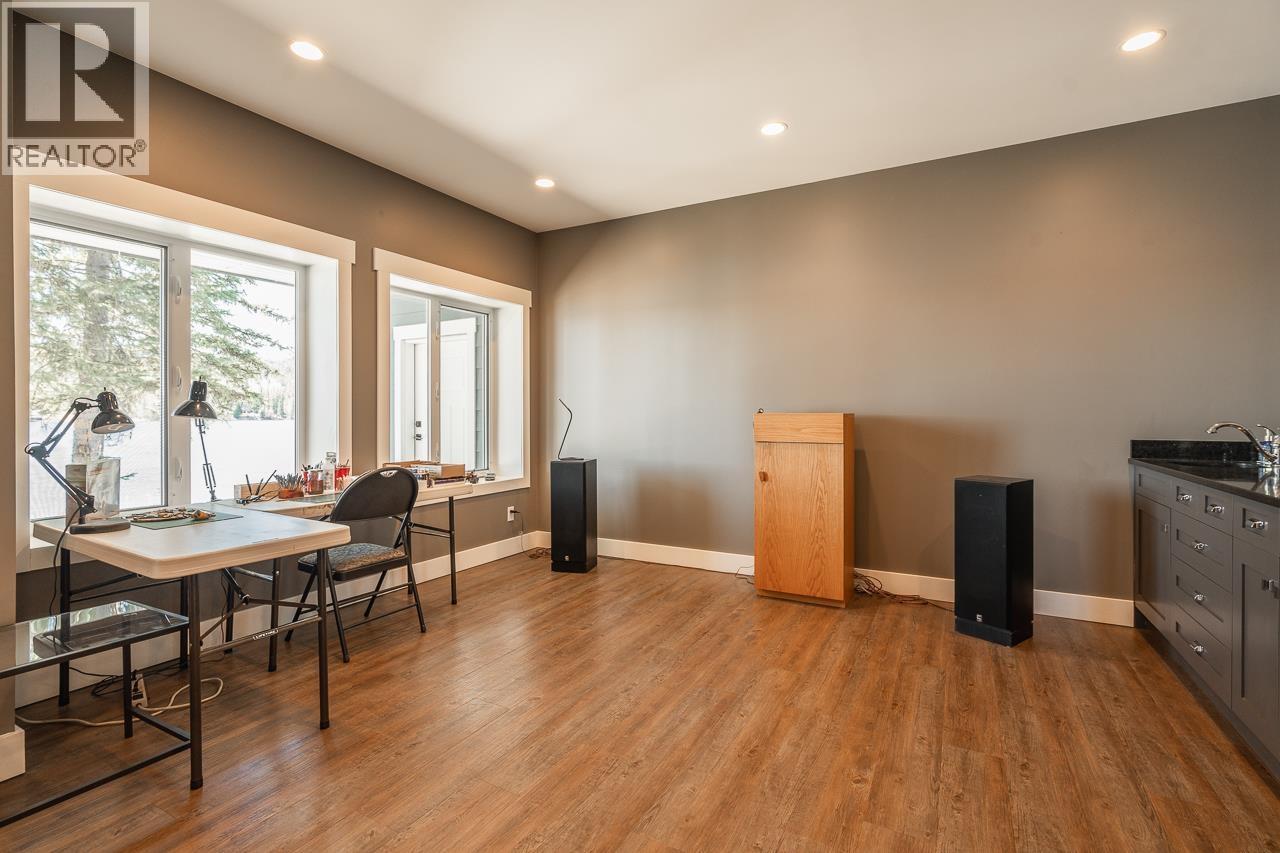 7922 DEAN ROAD - 26