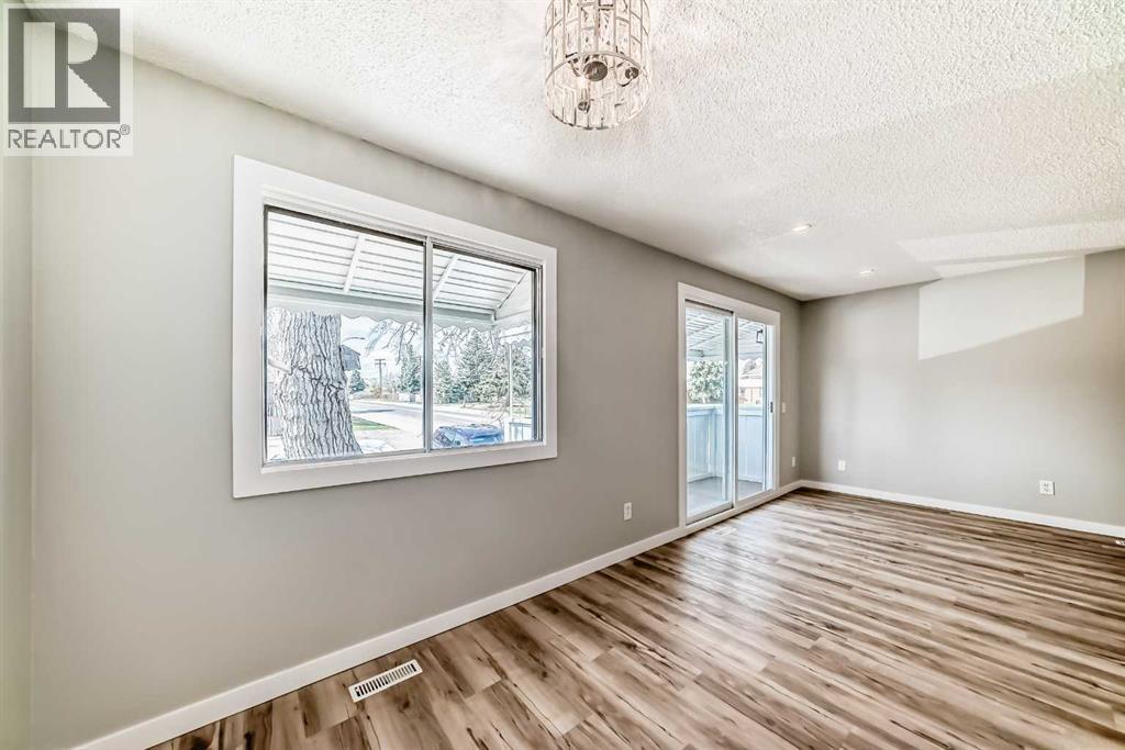 #F 903 44 Street SE - 10