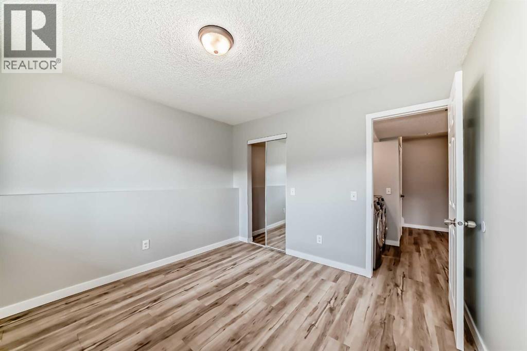 #F 903 44 Street SE - 19