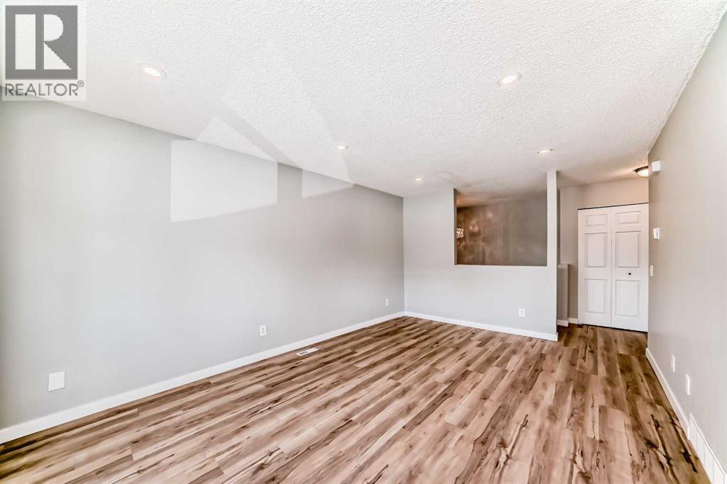 #F 903 44 Street SE - 7