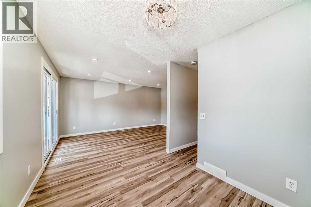 #F 903 44 Street SE - 9