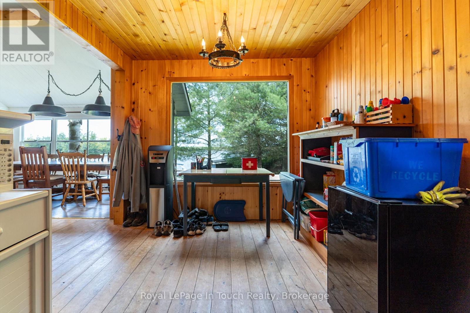 15052 GEORGIAN BAY SHORE - 14