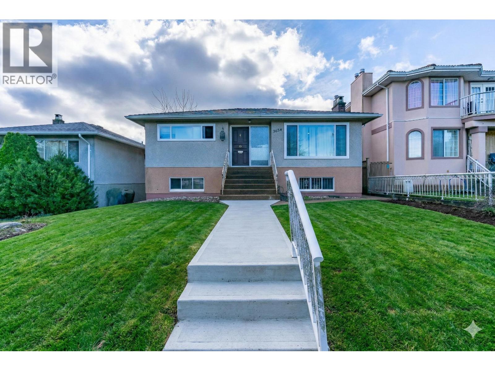3654 E 25TH AVENUE — photo 2