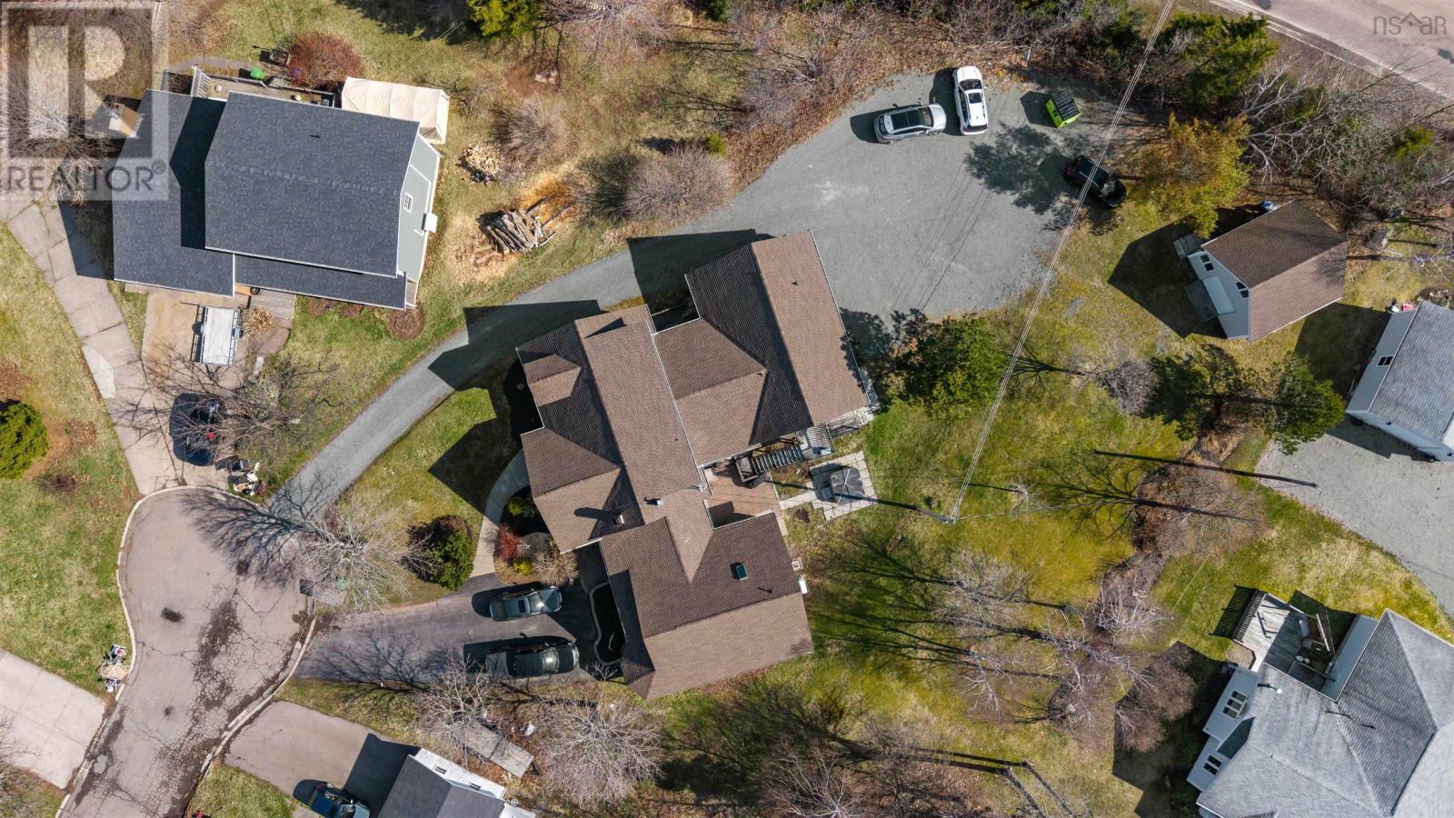 #4 Tupper Court - 4