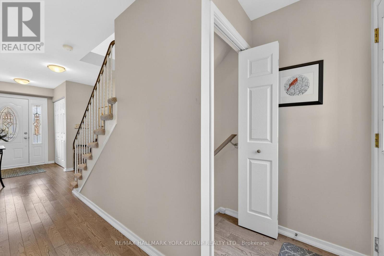 35 PARKLAND COURT - 27