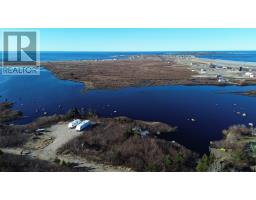 108 Memorial Drive thumbnail 2