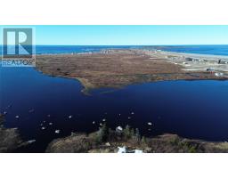 108 Memorial Drive thumbnail 6