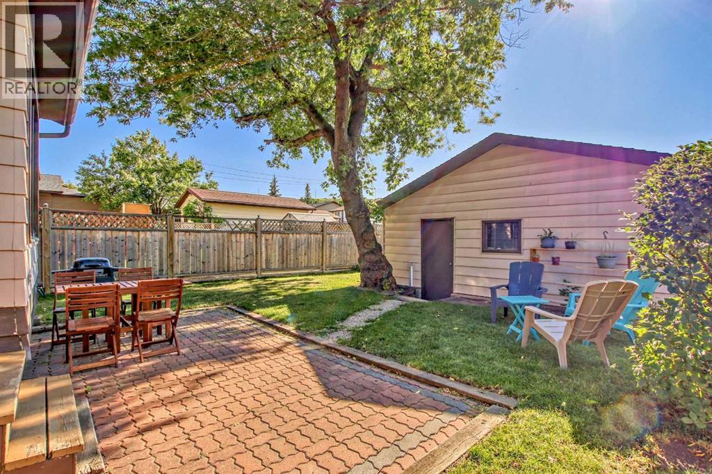 1451 Berkley Drive NW - 38