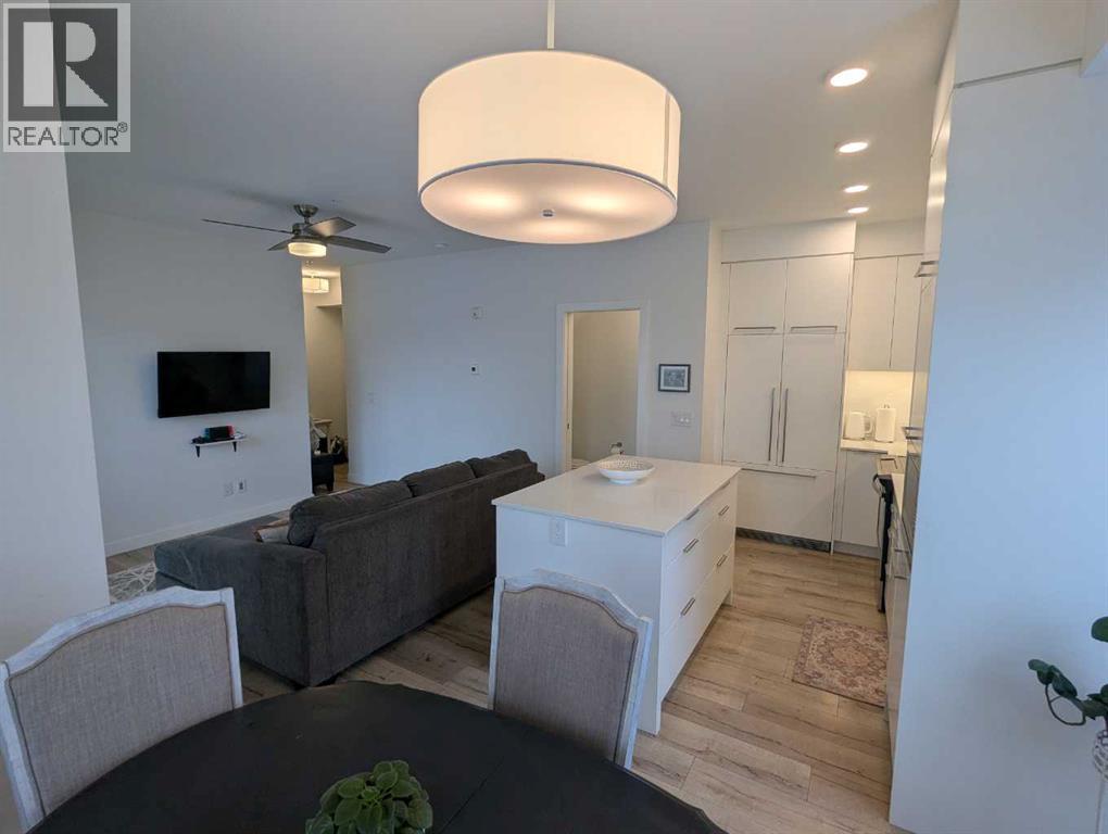 #102 3125 39 Street NW - 7