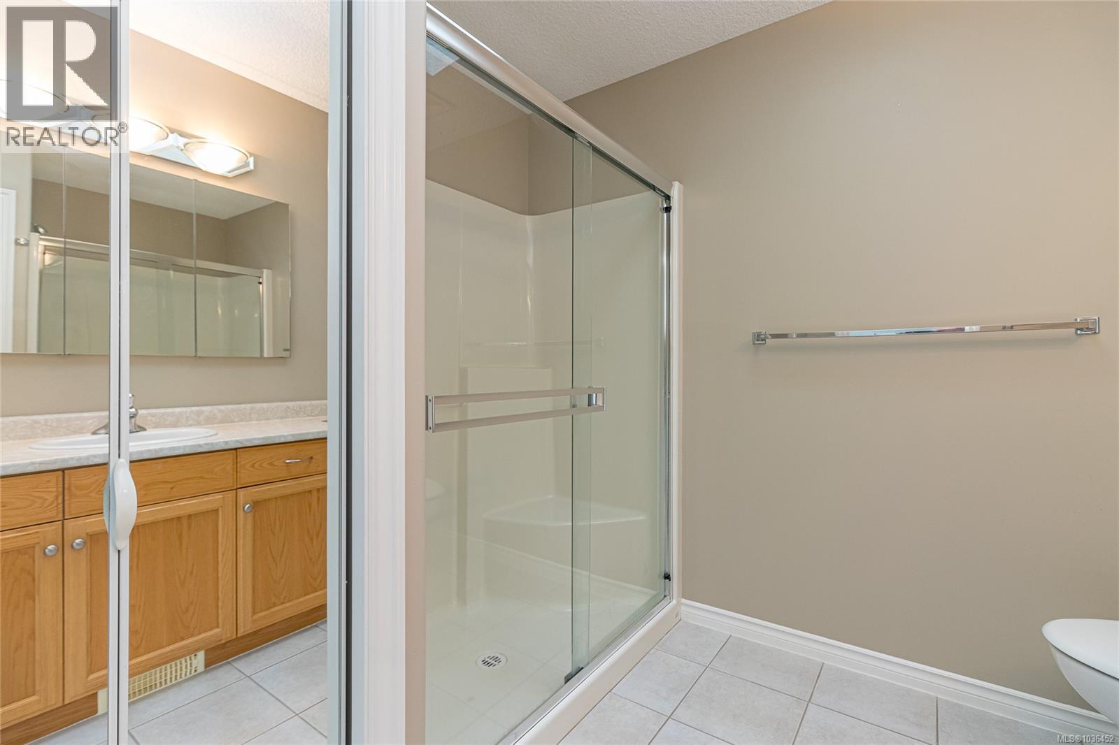 4024 Valewood Dr - 23