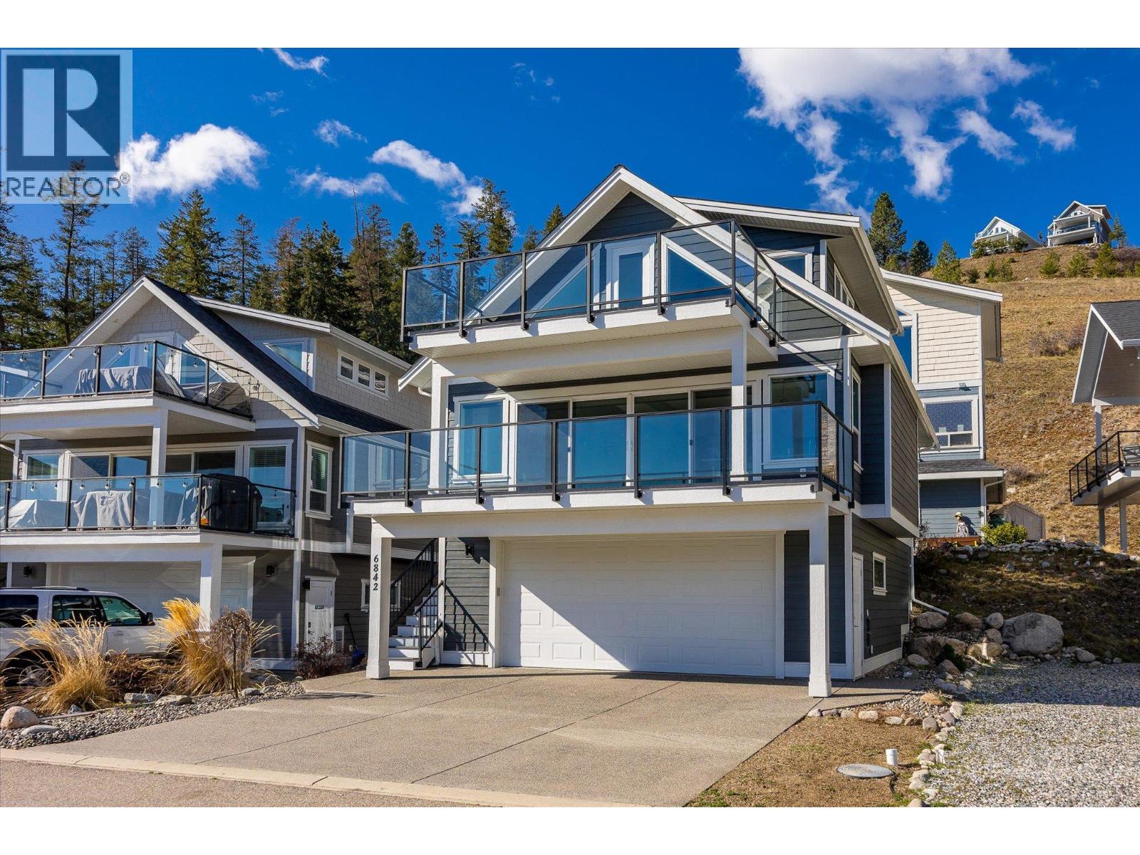 6842 Madrid Way, Kelowna