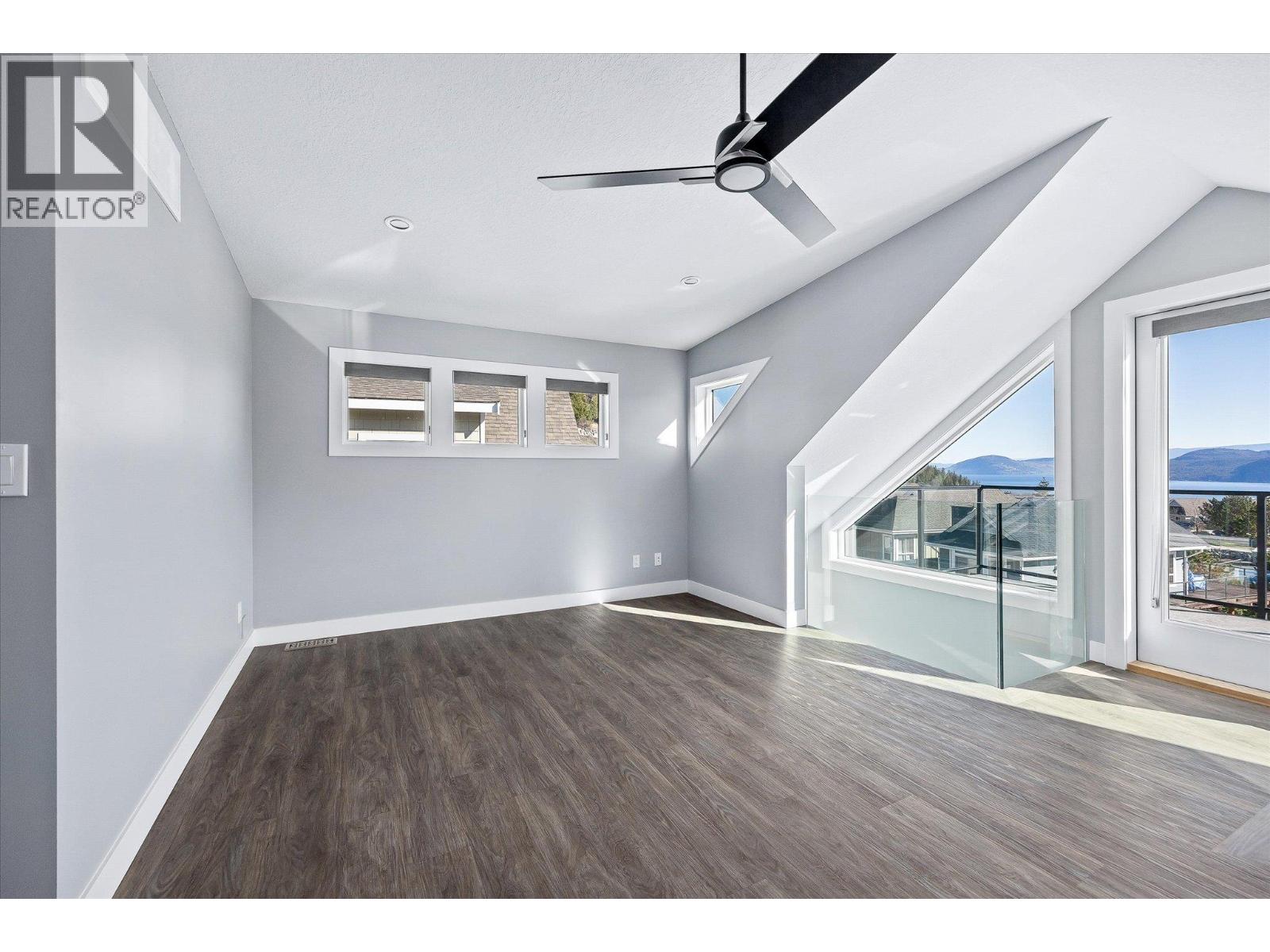 6842 Madrid Way, Kelowna