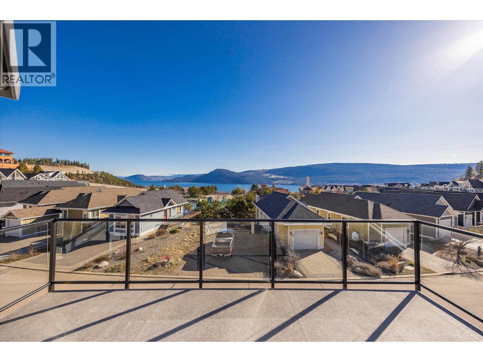 6842 Madrid Way, Kelowna
