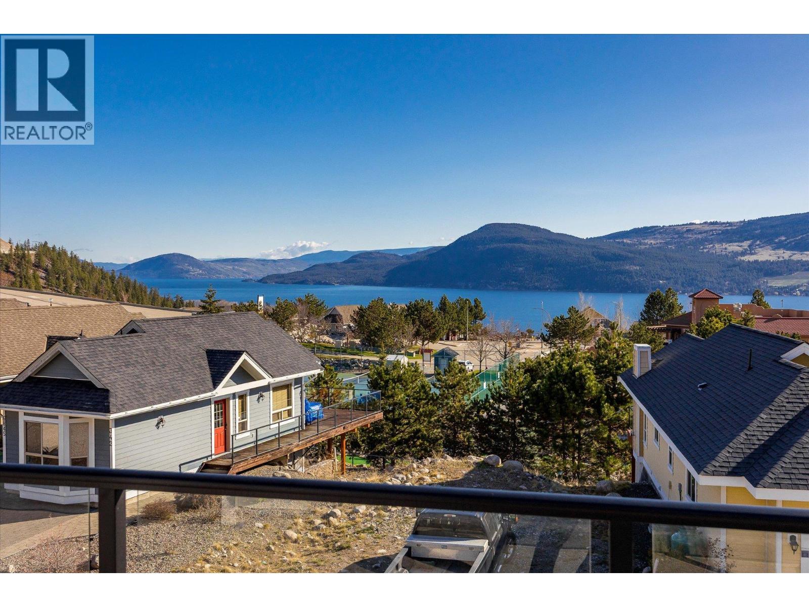 6842 Madrid Way, Kelowna
