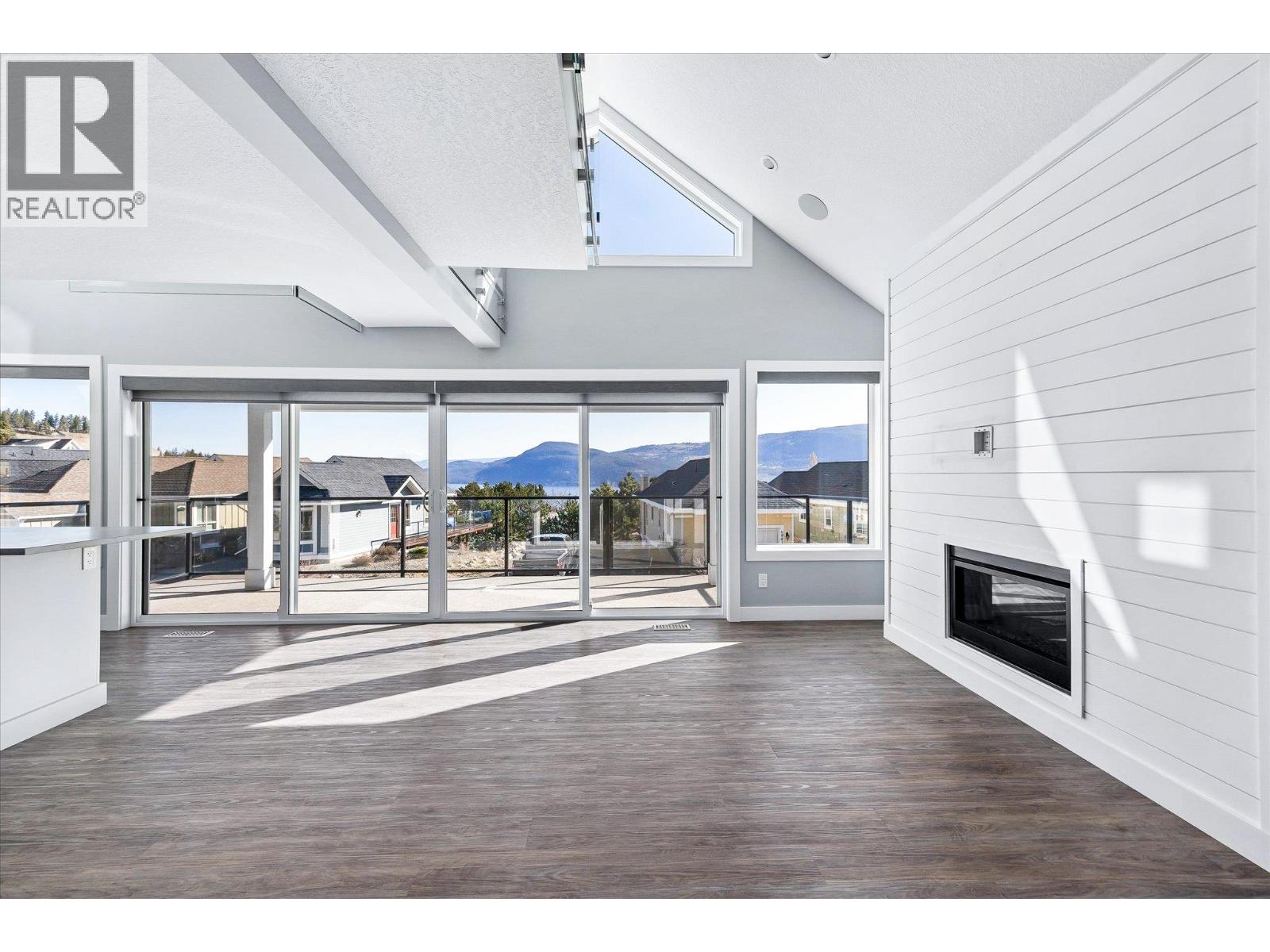 6842 Madrid Way, Kelowna