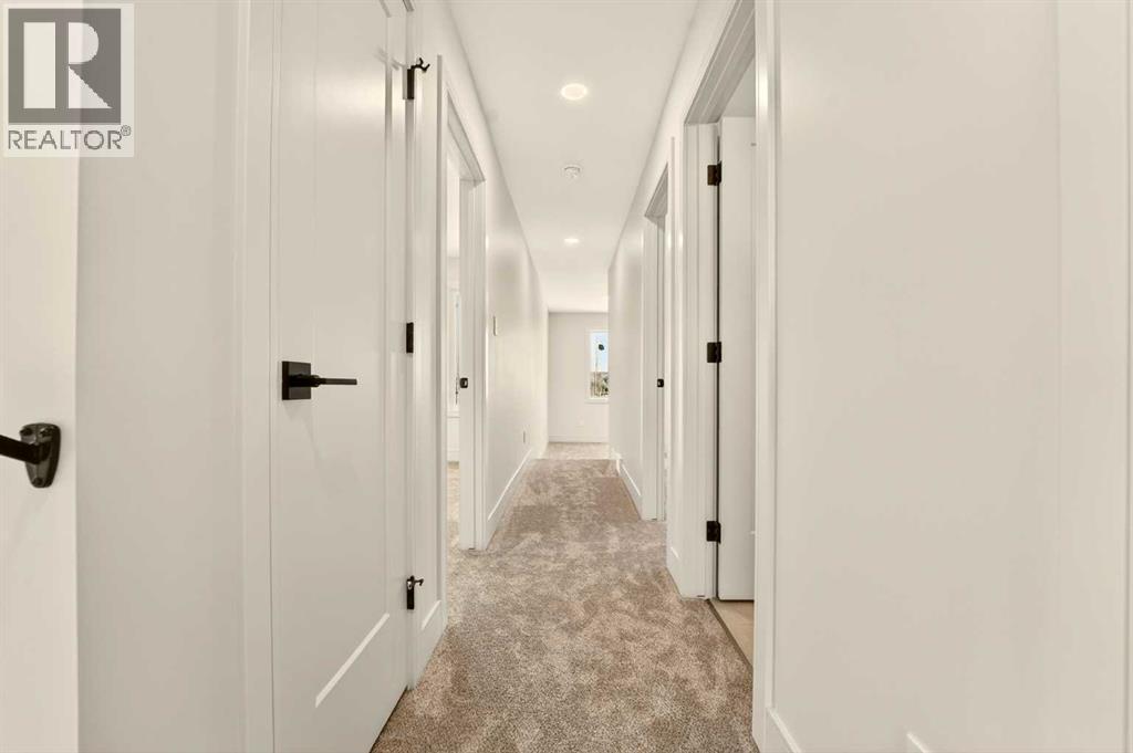 3105 44 Street S - 36