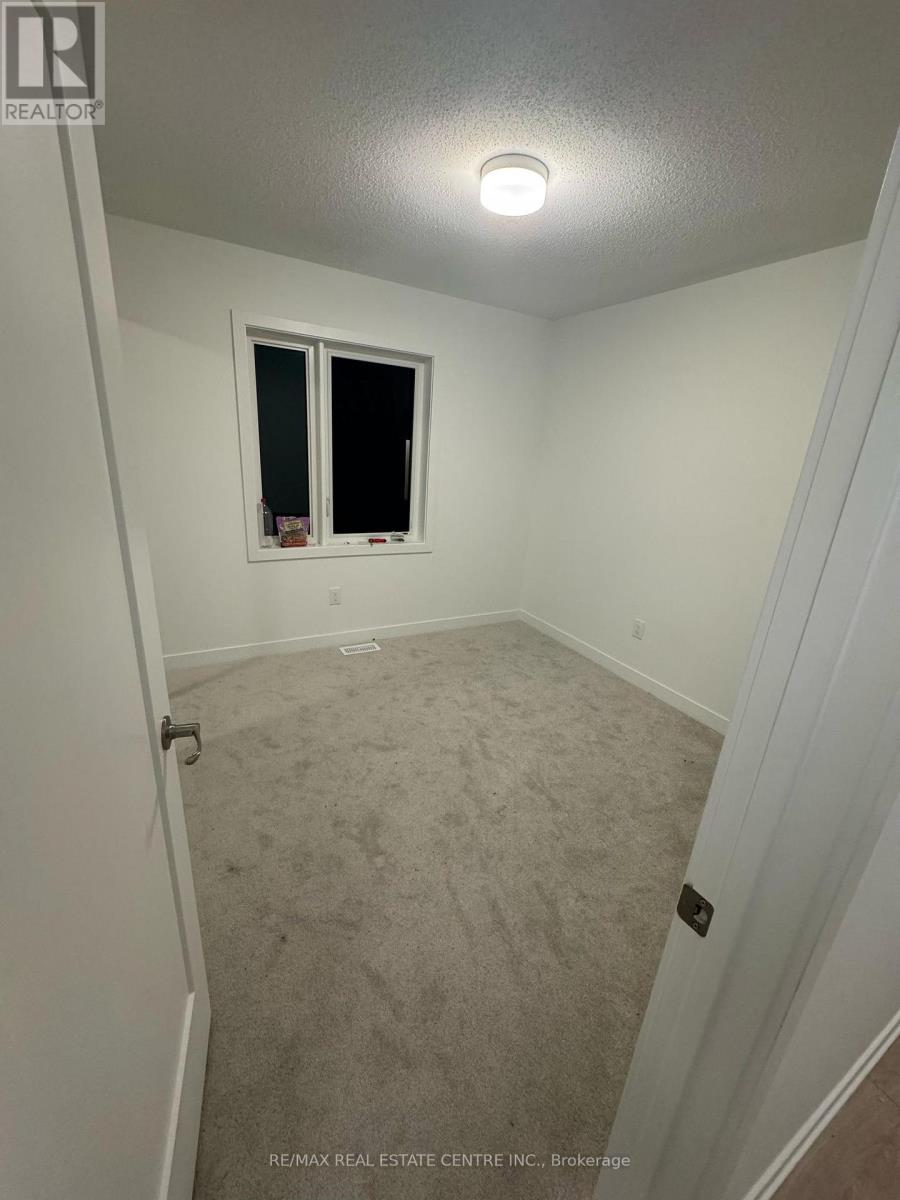 402 PARNIAN PVT PRIVATE - 9