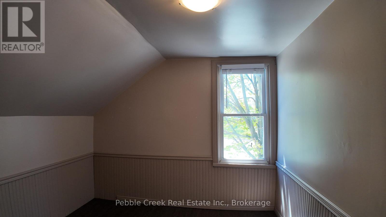 109 NAPIER STREET - 14