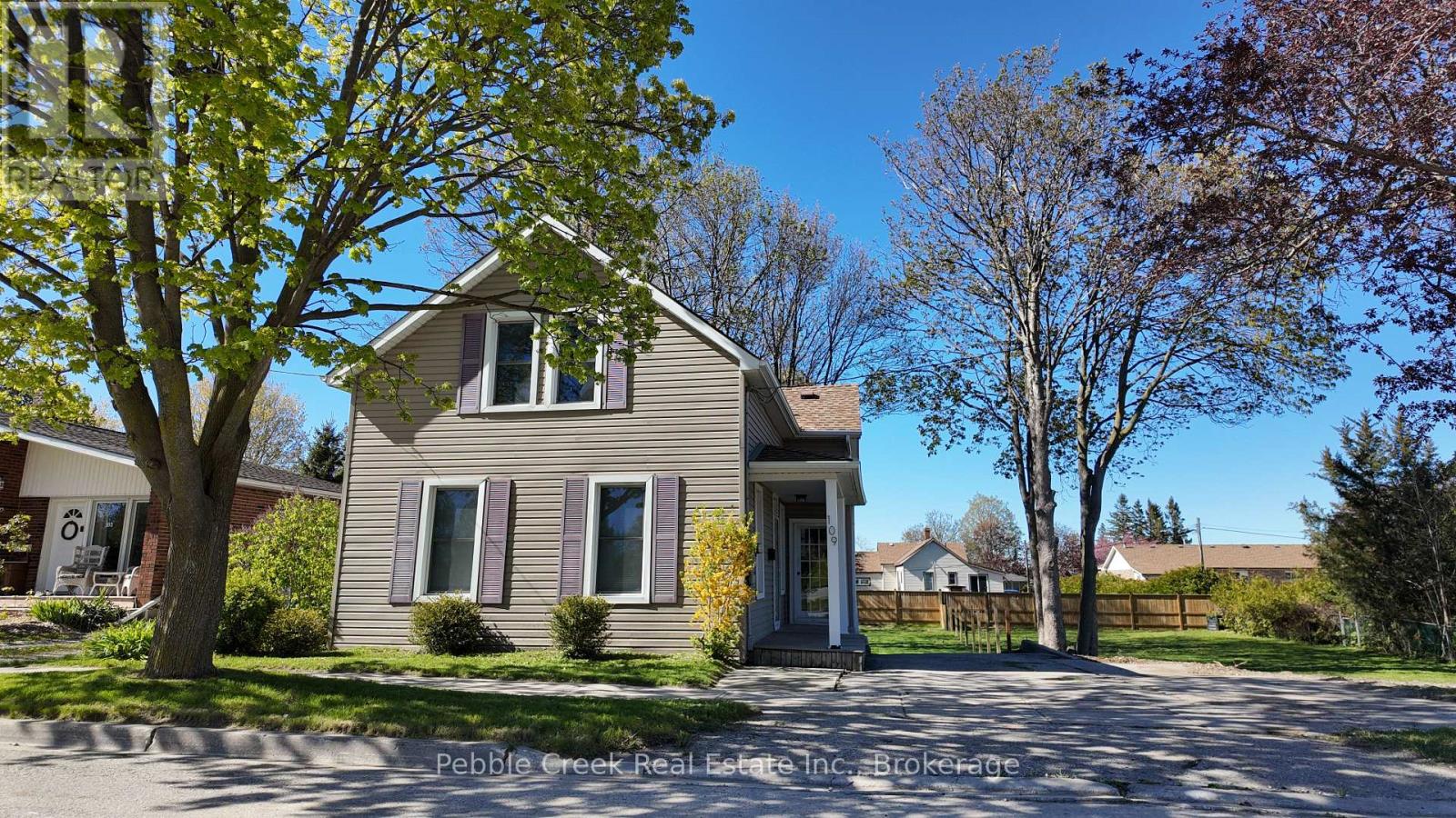109 NAPIER STREET - 2