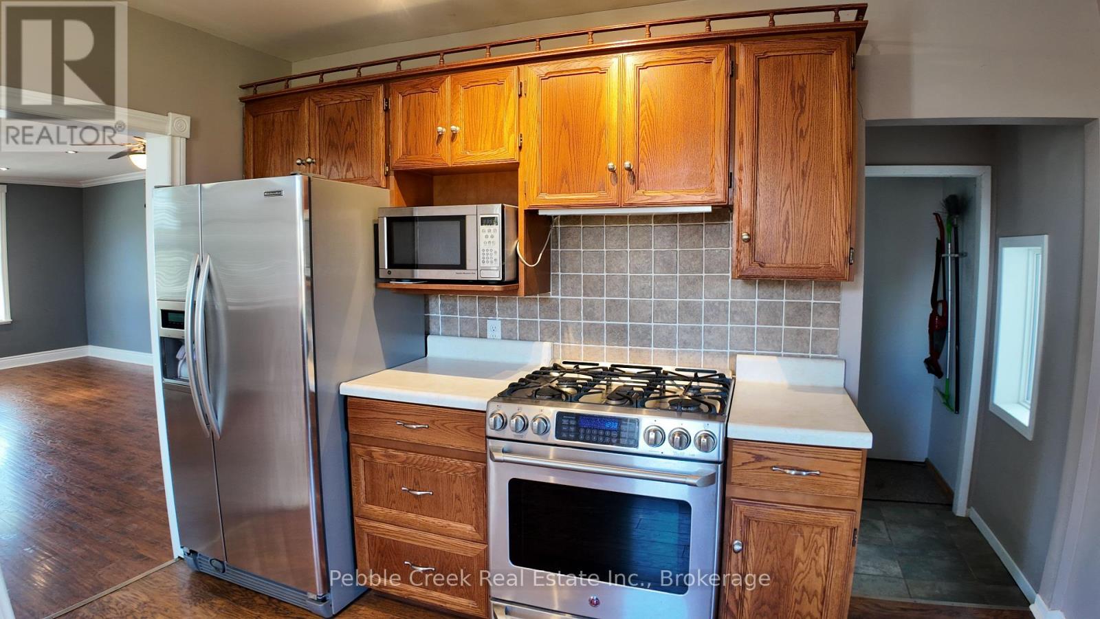 109 NAPIER STREET - 4