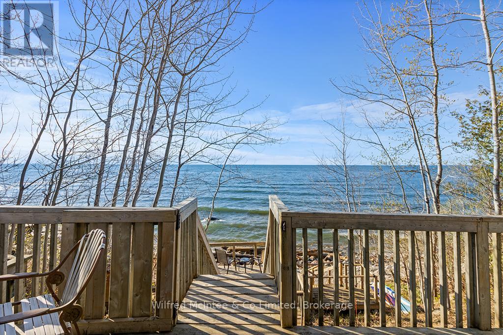 639 BRUCE ROAD 13 - 38