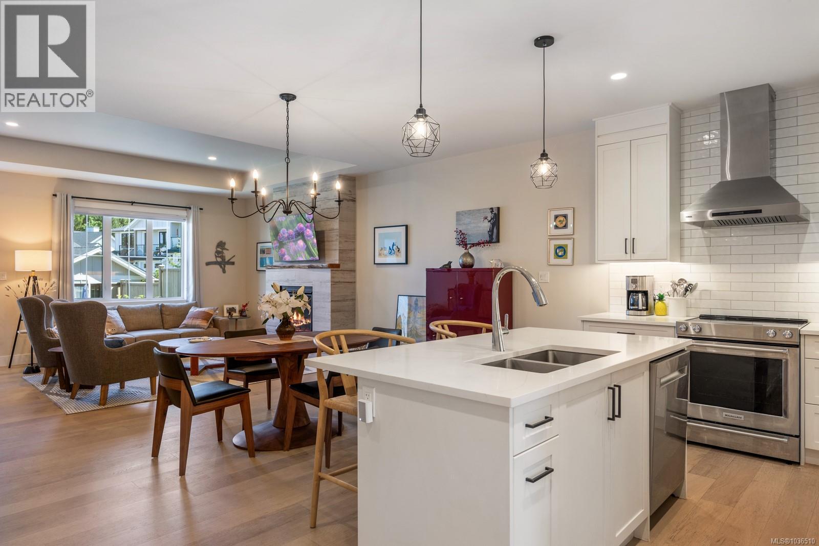 #124 4098 Buckstone Rd - 9