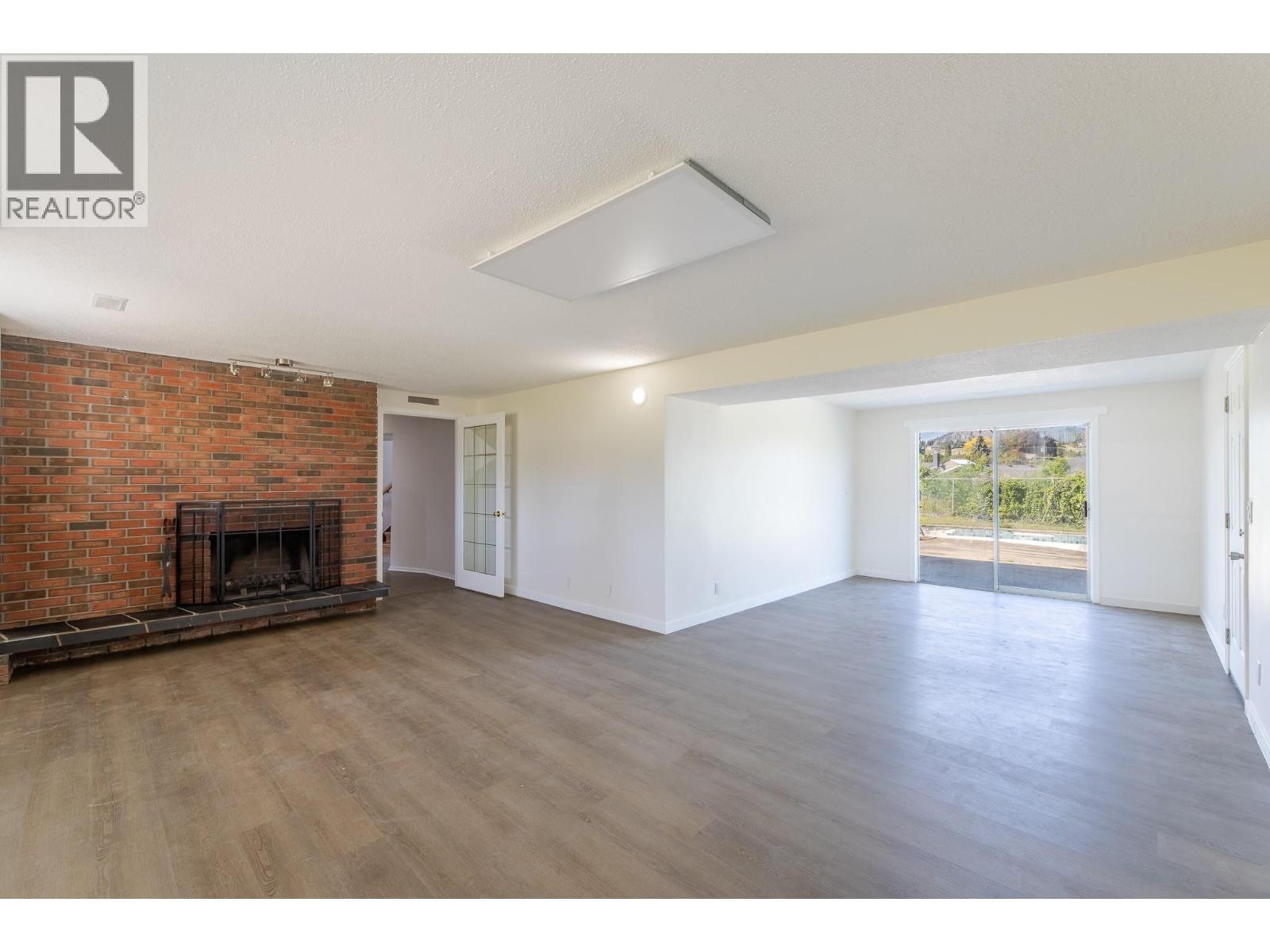  2204 BRIDGEVIEW Road, Kelowna