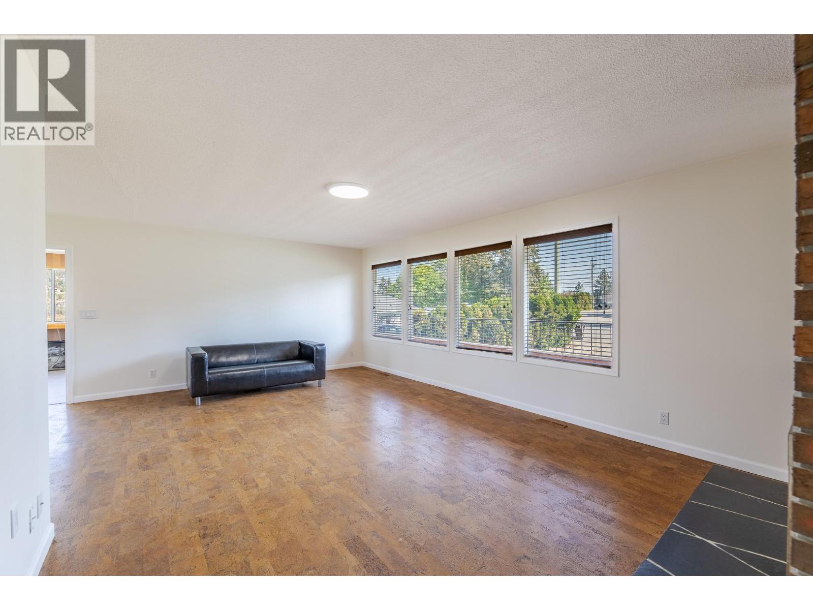 2204 BRIDGEVIEW Road - 18