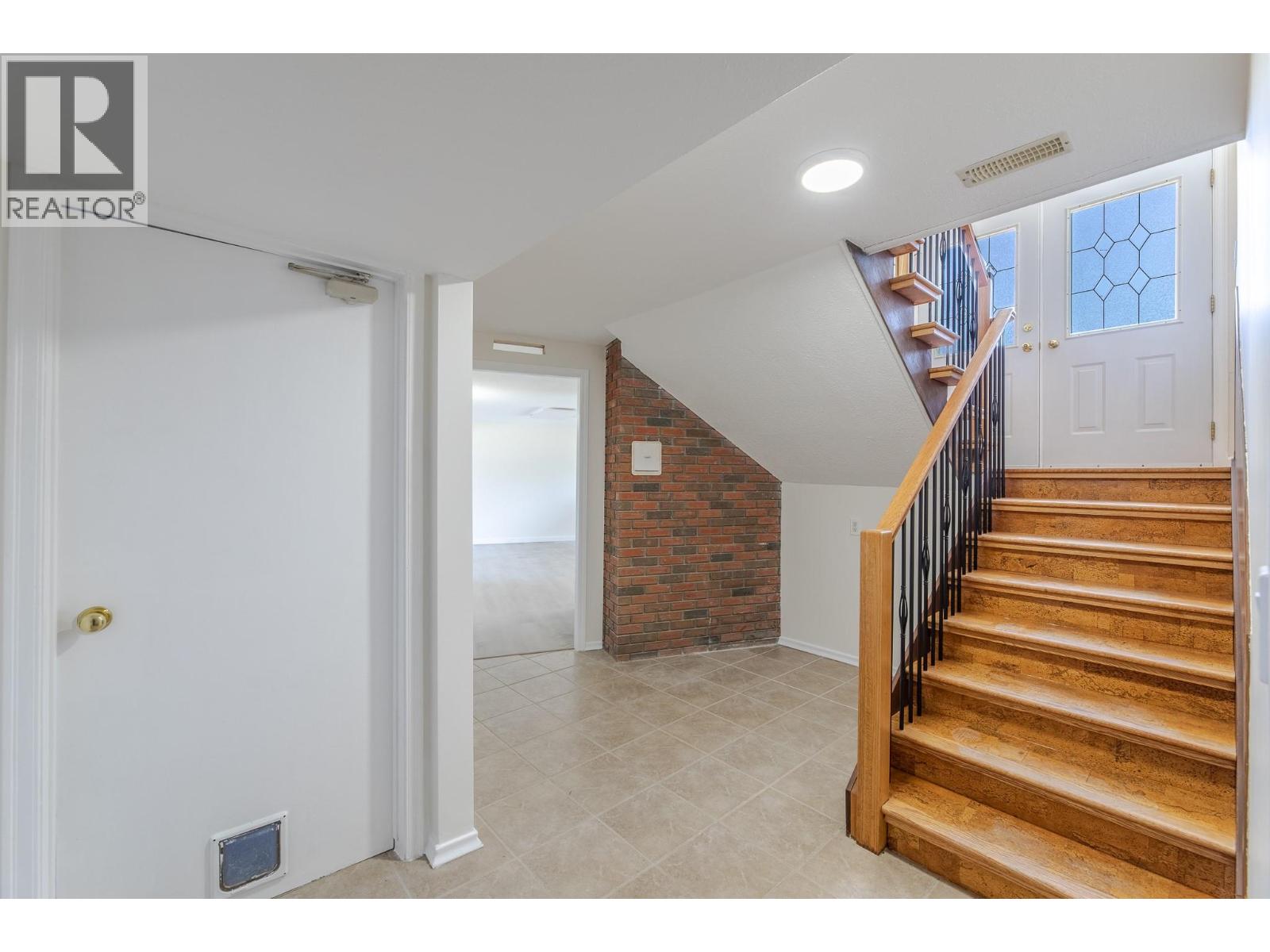  2204 BRIDGEVIEW Road, Kelowna