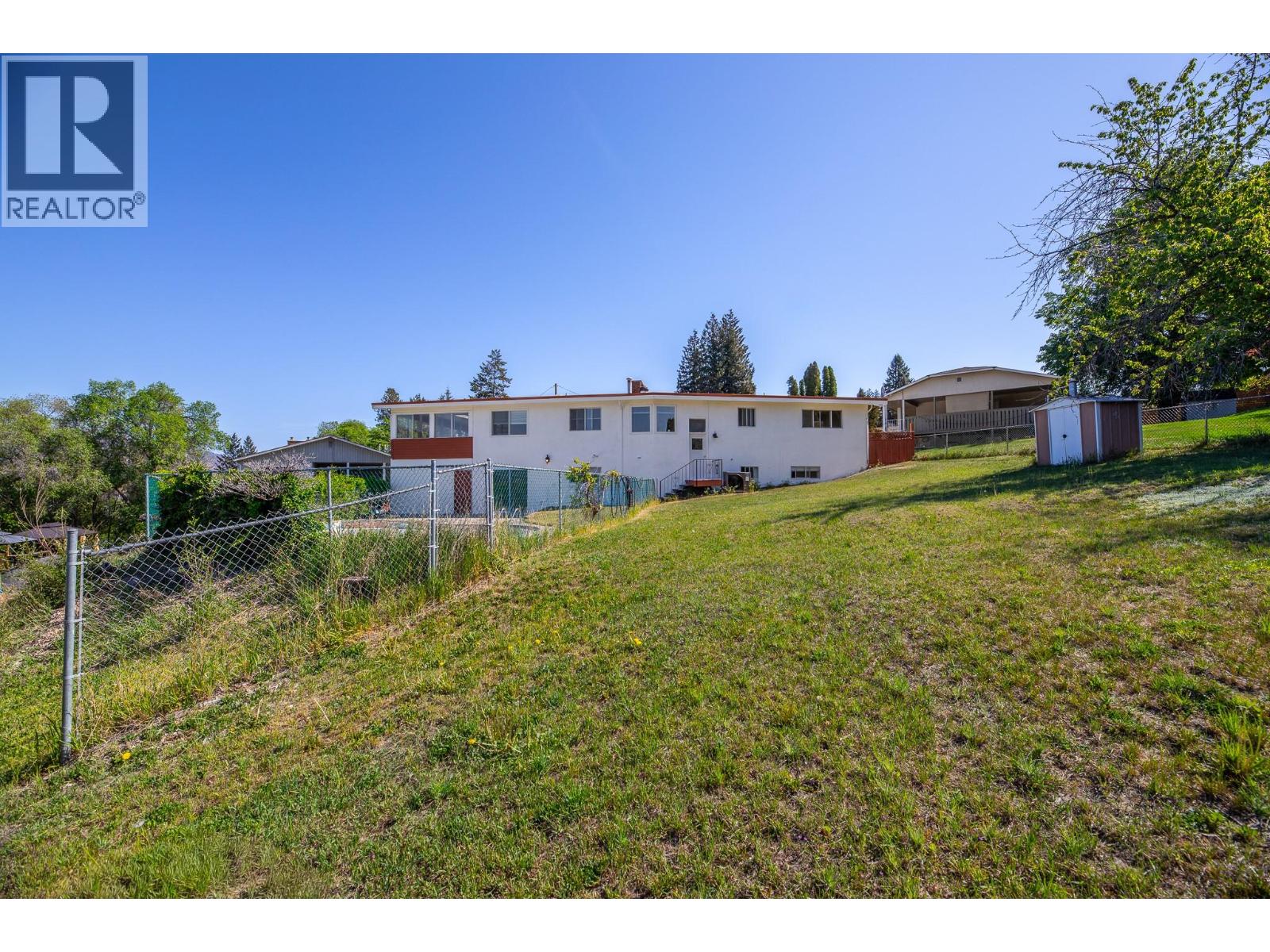  2204 BRIDGEVIEW Road, Kelowna