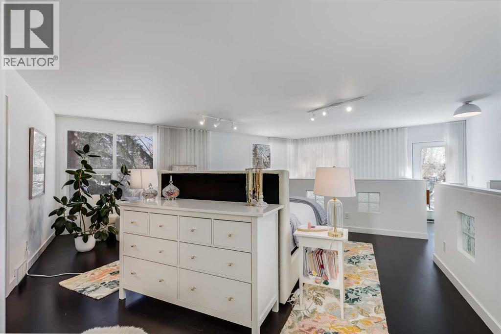 #304 1212 13 Street SE - 31