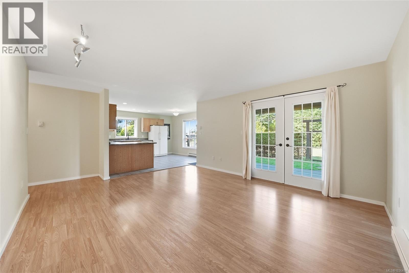 3970 Bovanis Rd - 16
