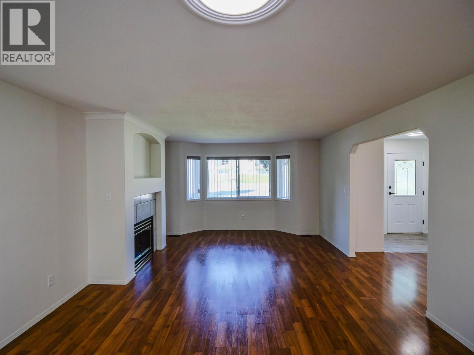 #2 410 PINCHBECK STREET - 7