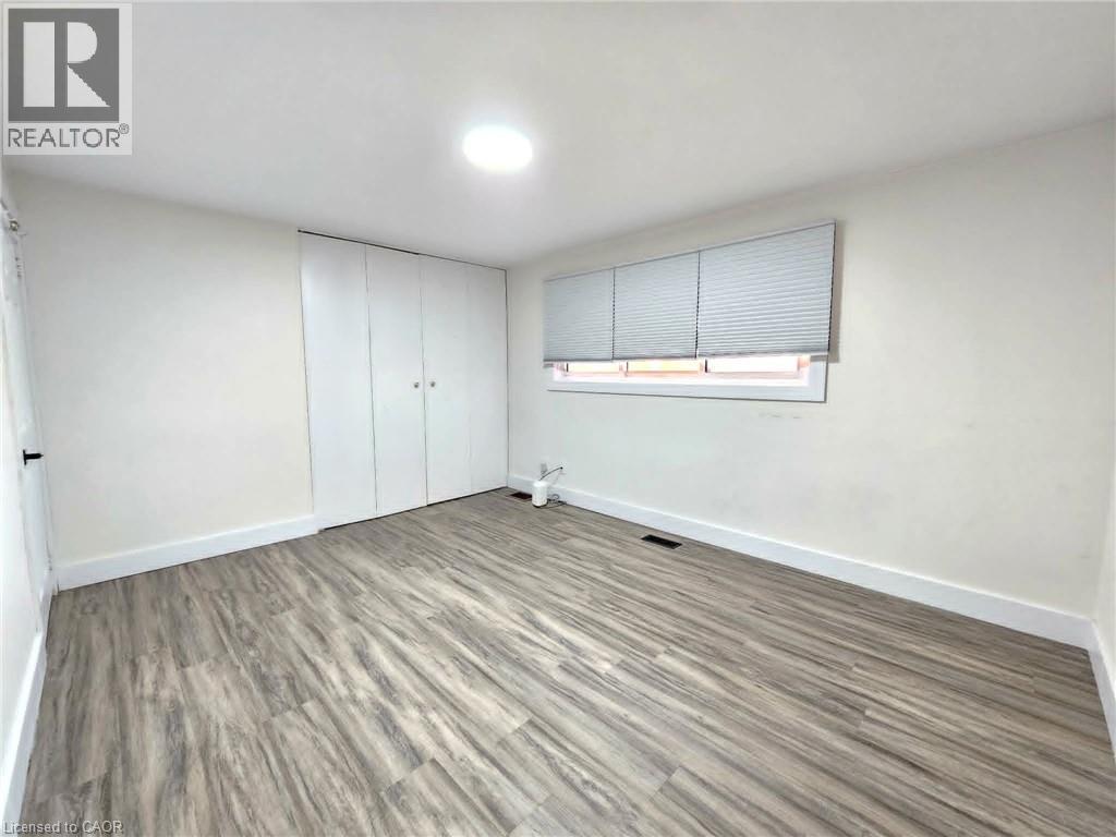 834 WESTMINSTER Drive S Unit# Main, Cambridge, Ontario, N3H1V2 — Photo 26