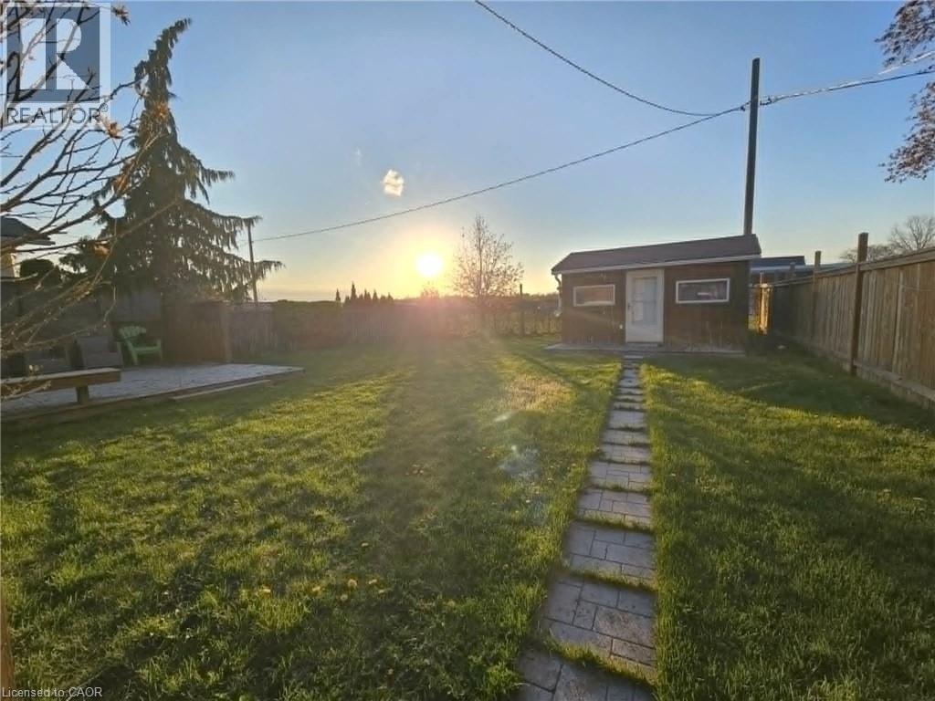 834 WESTMINSTER Drive S Unit# Main, Cambridge, Ontario, N3H1V2 — Photo 30