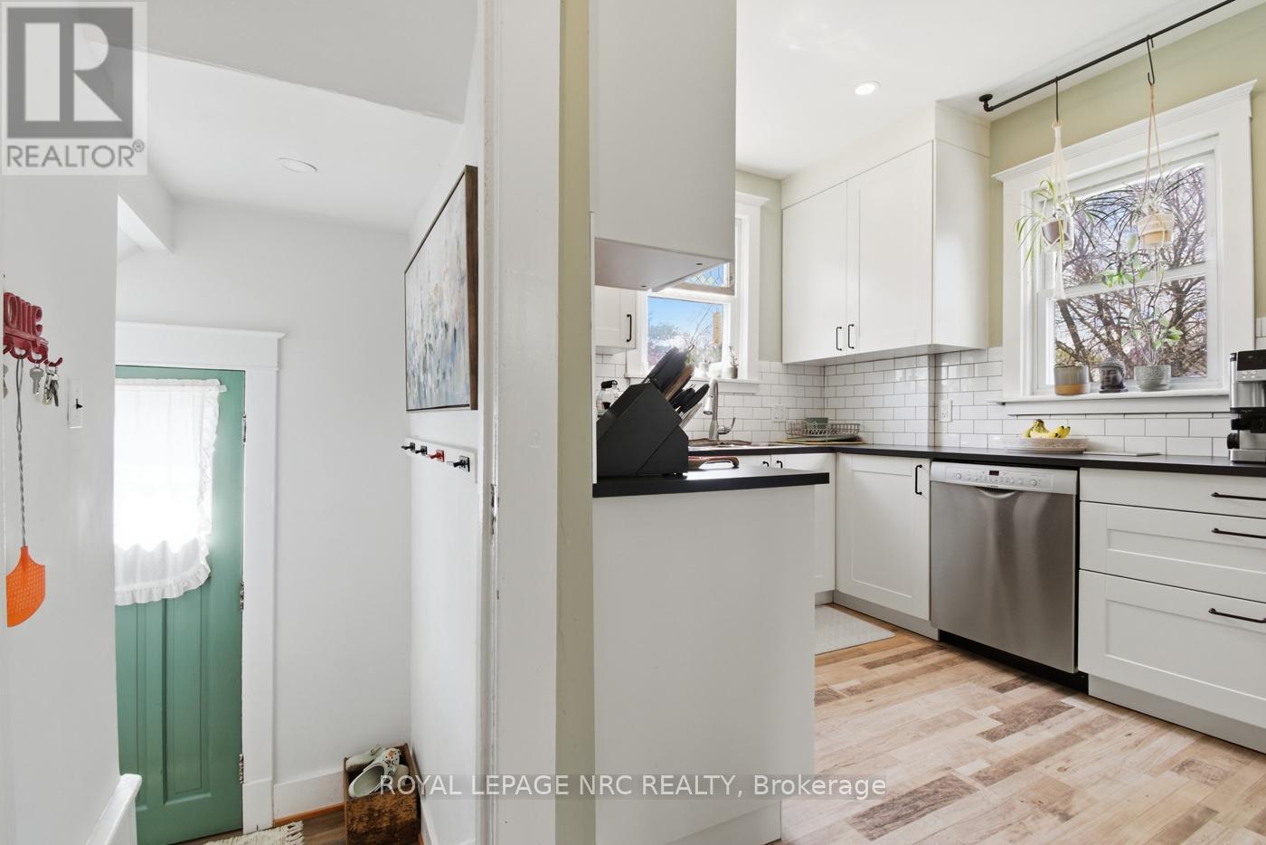 4943 DUKE AVENUE - 20