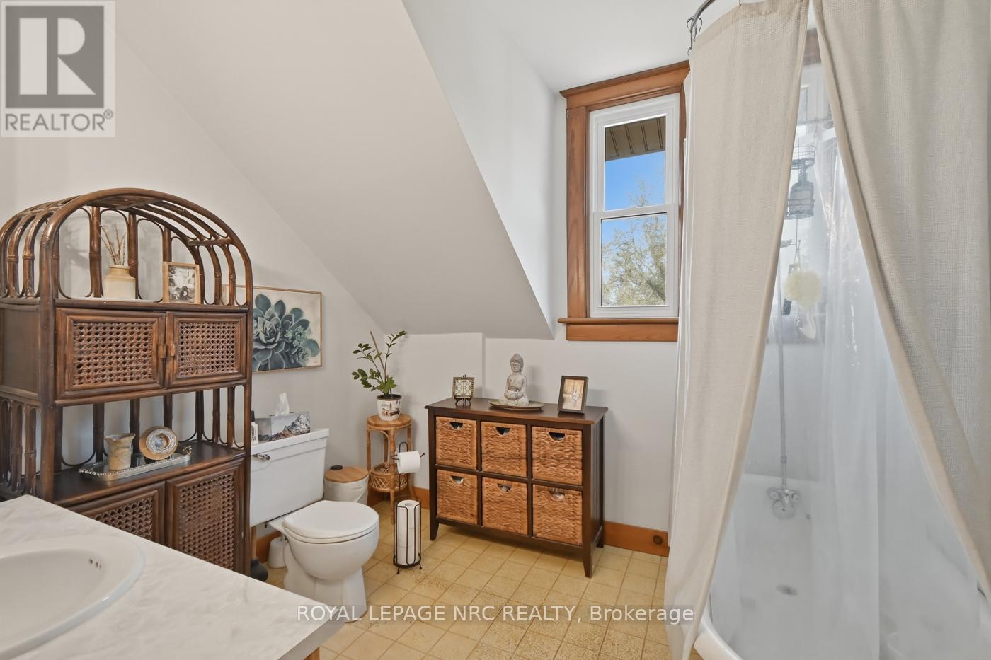 4943 DUKE AVENUE - 28